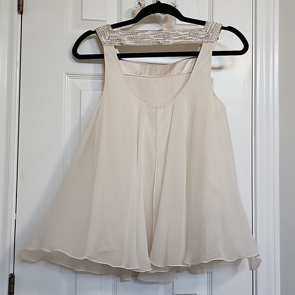 NWT Elie Tahari Cream Tamar Blouse 100% Silk Beaded Sleeveless Size Small - Picture 3 of 7